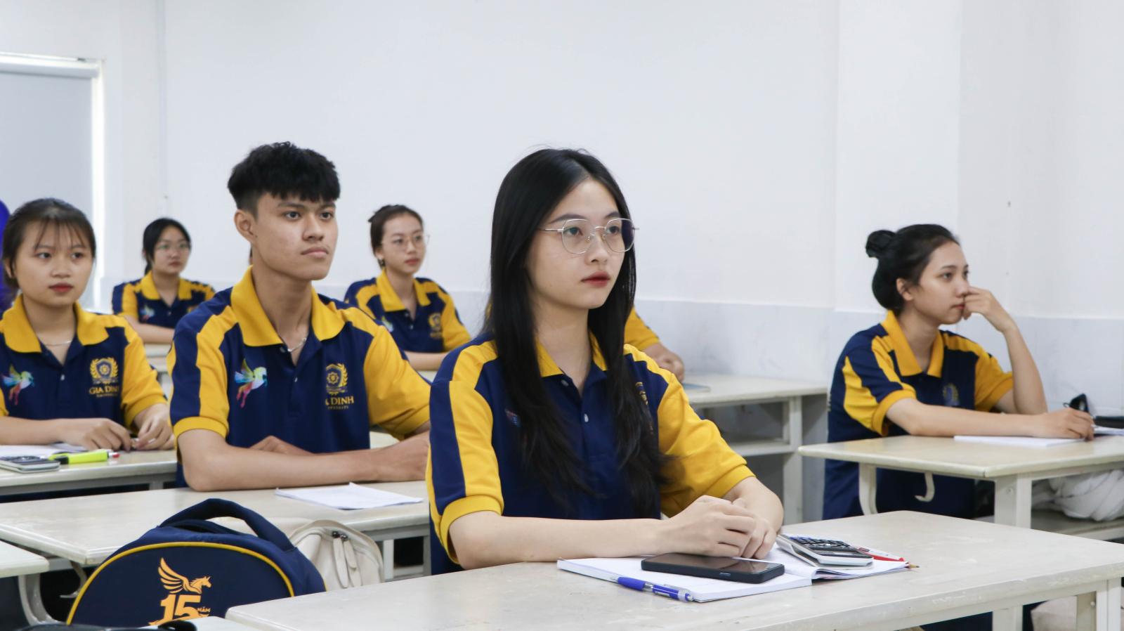 Các lĩnh vực đổi mới sáng tạo trong logistics bao gồm công nghệ, quy trình, mô hình kinh doanh và dịch vụ