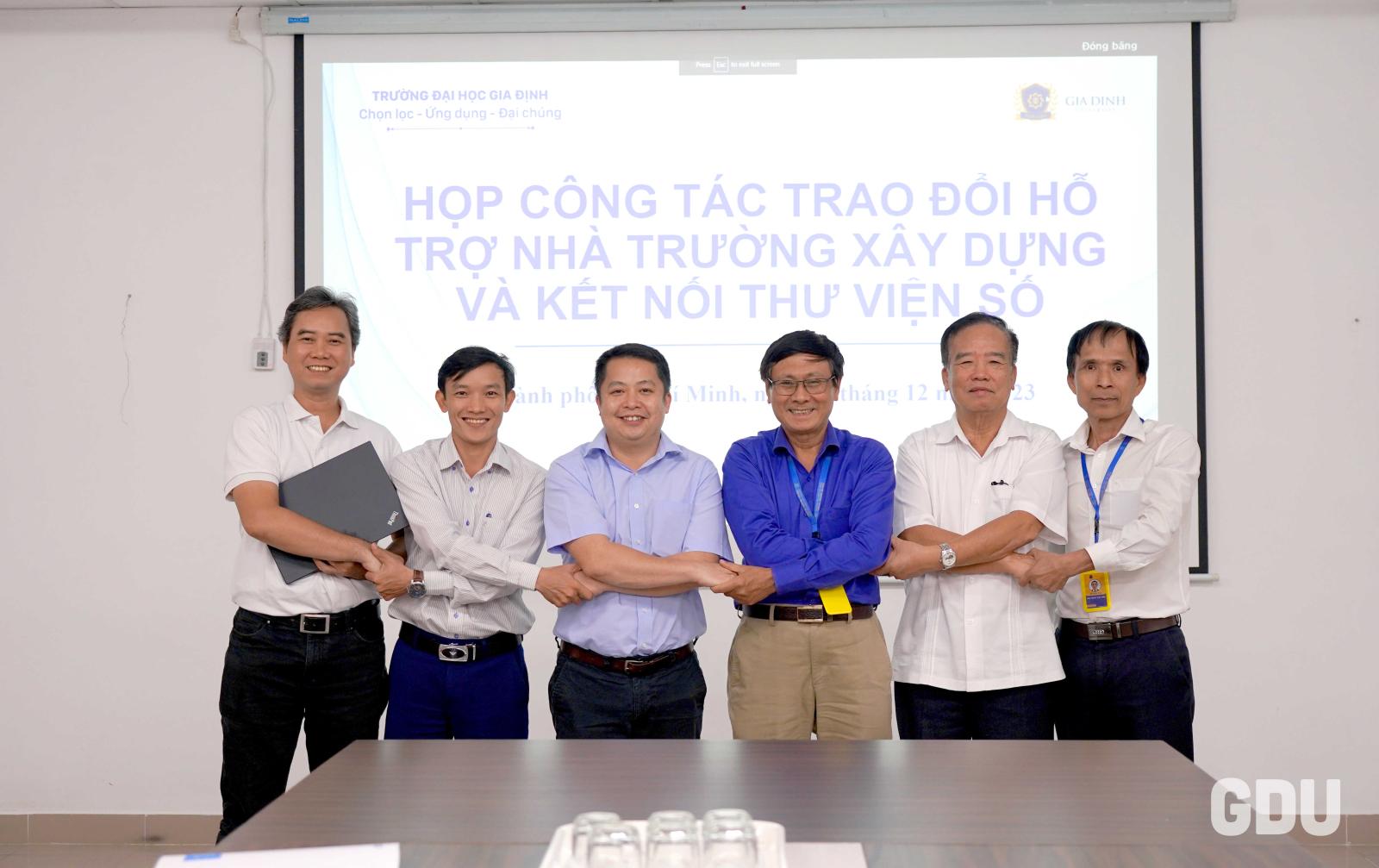 Nguồn tài nguyên hỗ trợ định hướng nghề nghiệp trực tuyến