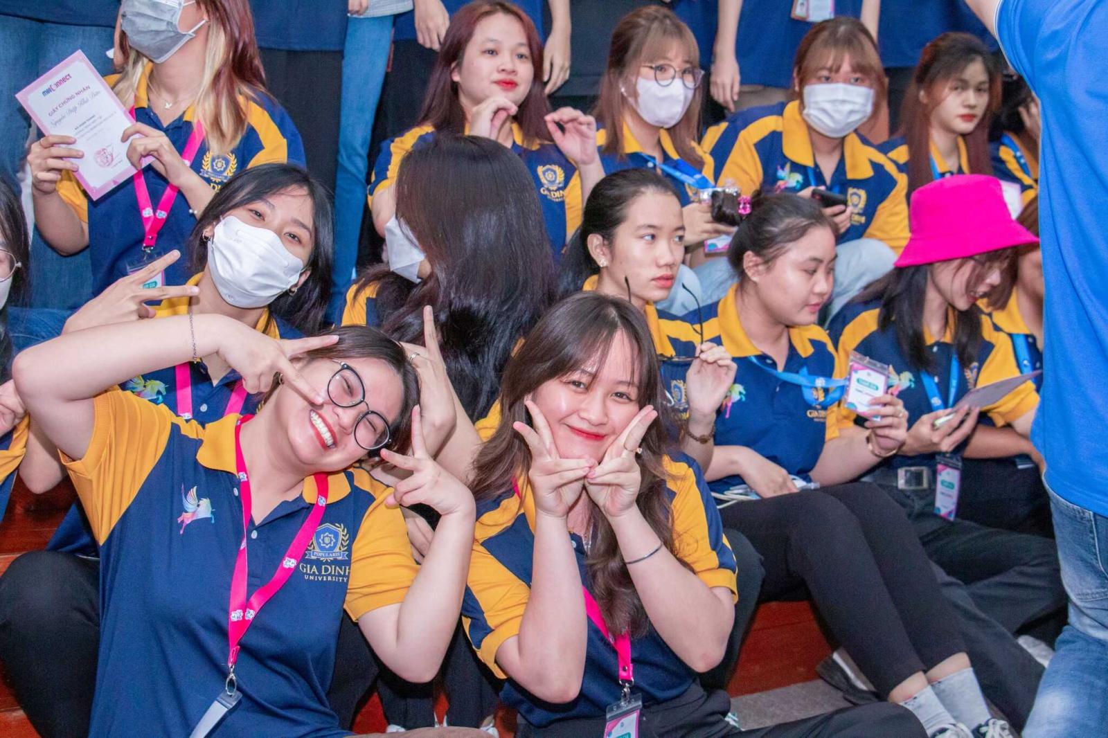 Sinh viên logistics tích cực tìm kiếm cơ hội việc làm trong ngành