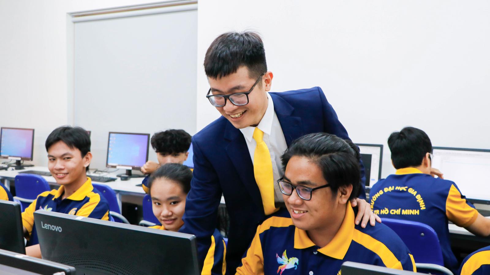 Những thách thức trong đào tạo logistics và cách vượt qua