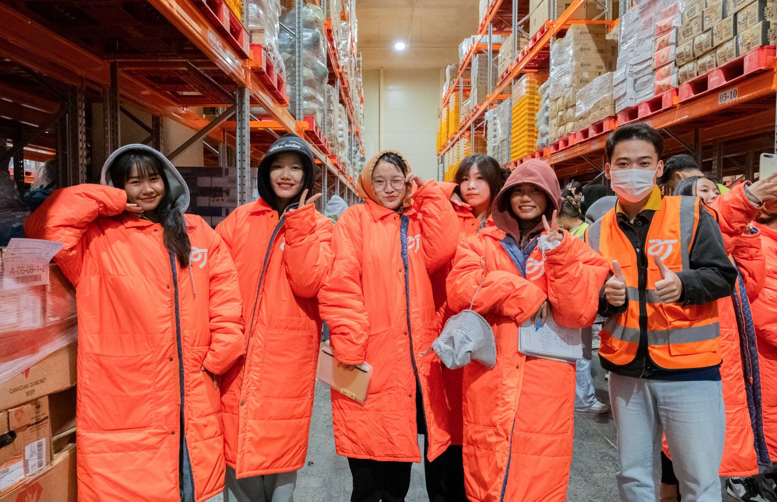 Tổng quan về học phần quản lý kho bãi trong logistics